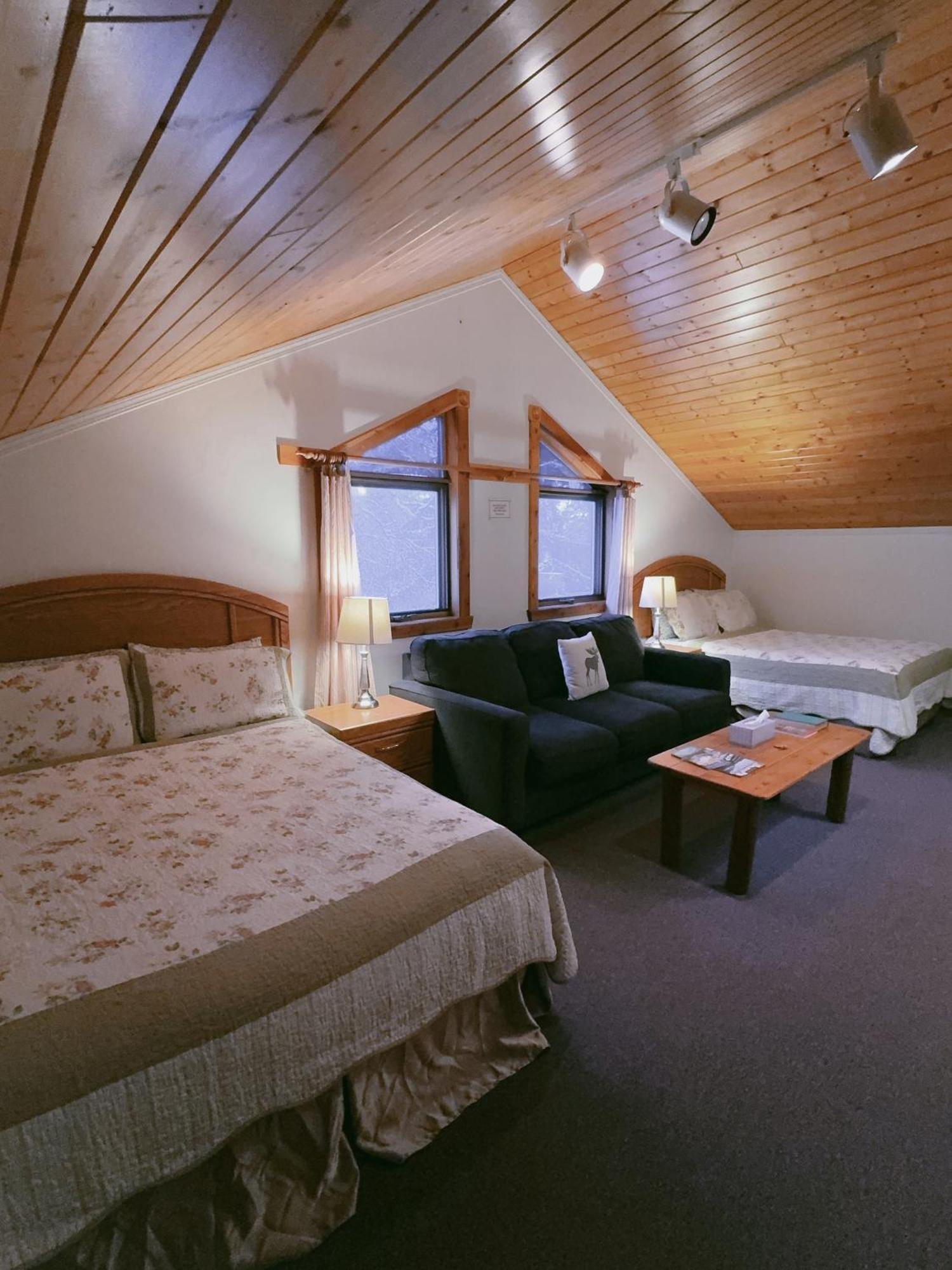 Alpine Meadows Lodge Golden Dış mekan fotoğraf