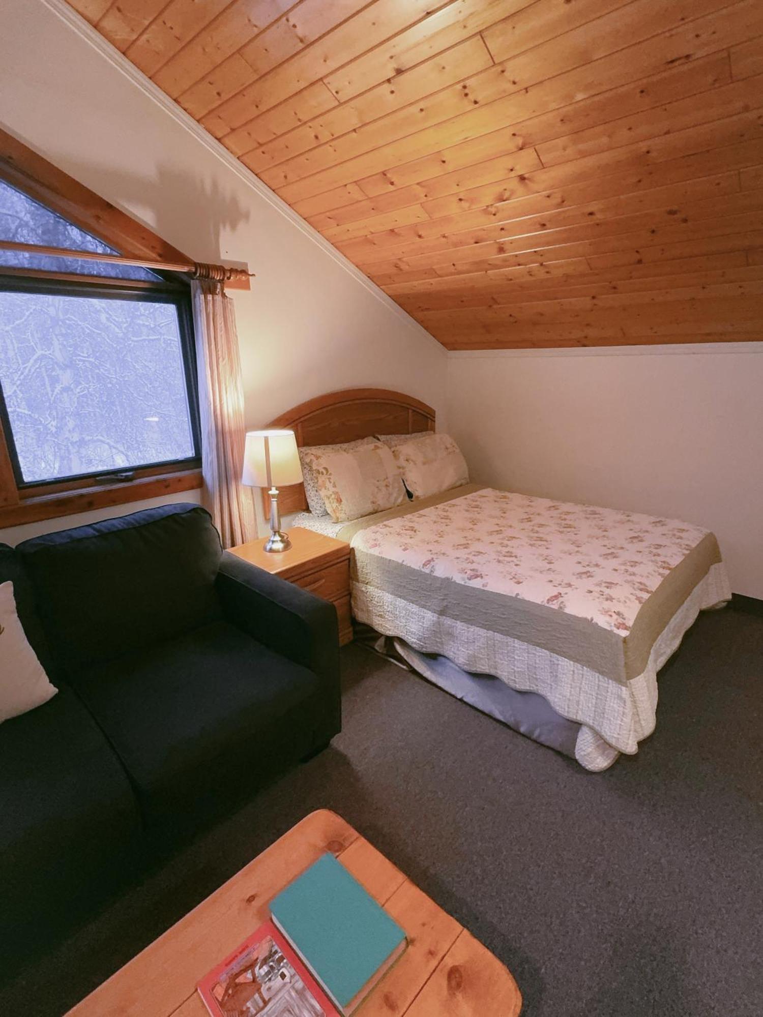 Alpine Meadows Lodge Golden Dış mekan fotoğraf