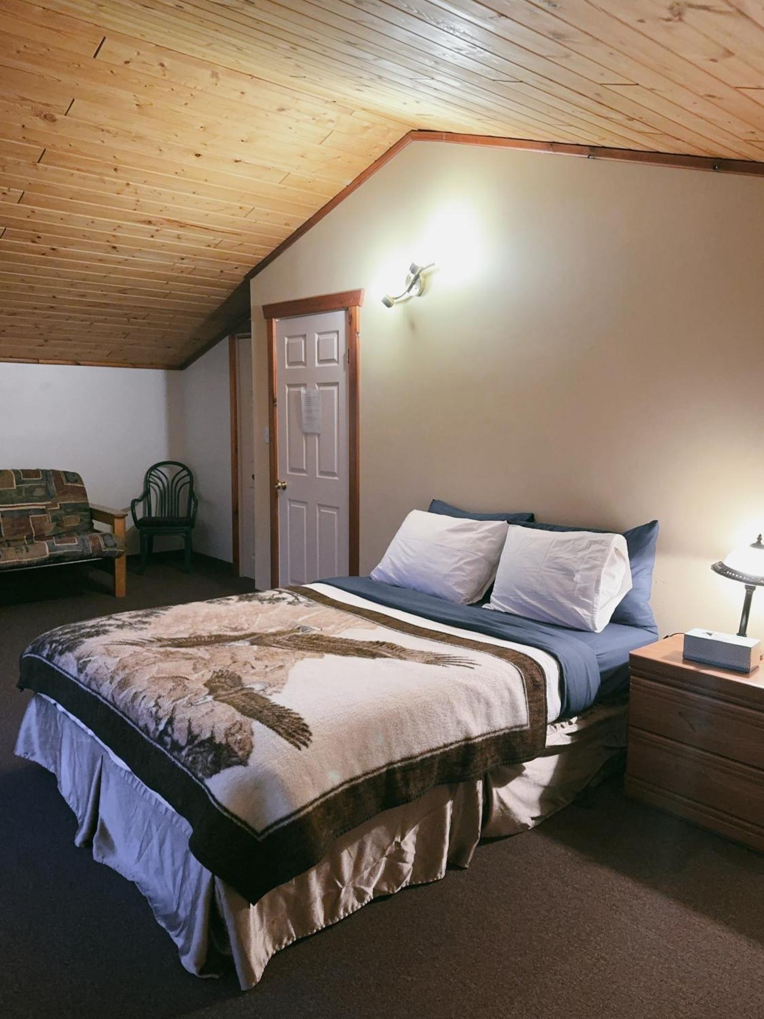 Alpine Meadows Lodge Golden Dış mekan fotoğraf