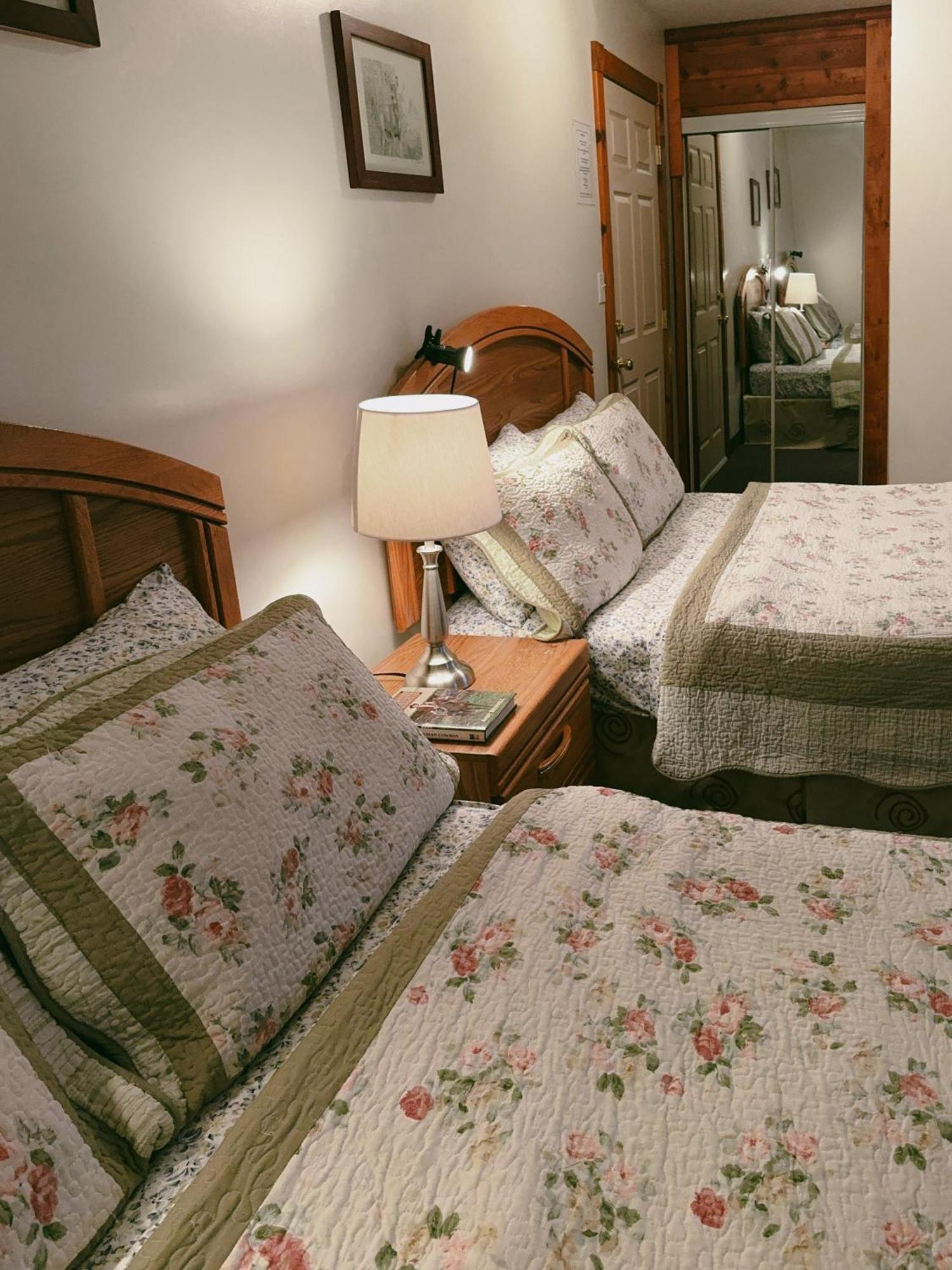 Alpine Meadows Lodge Golden Dış mekan fotoğraf