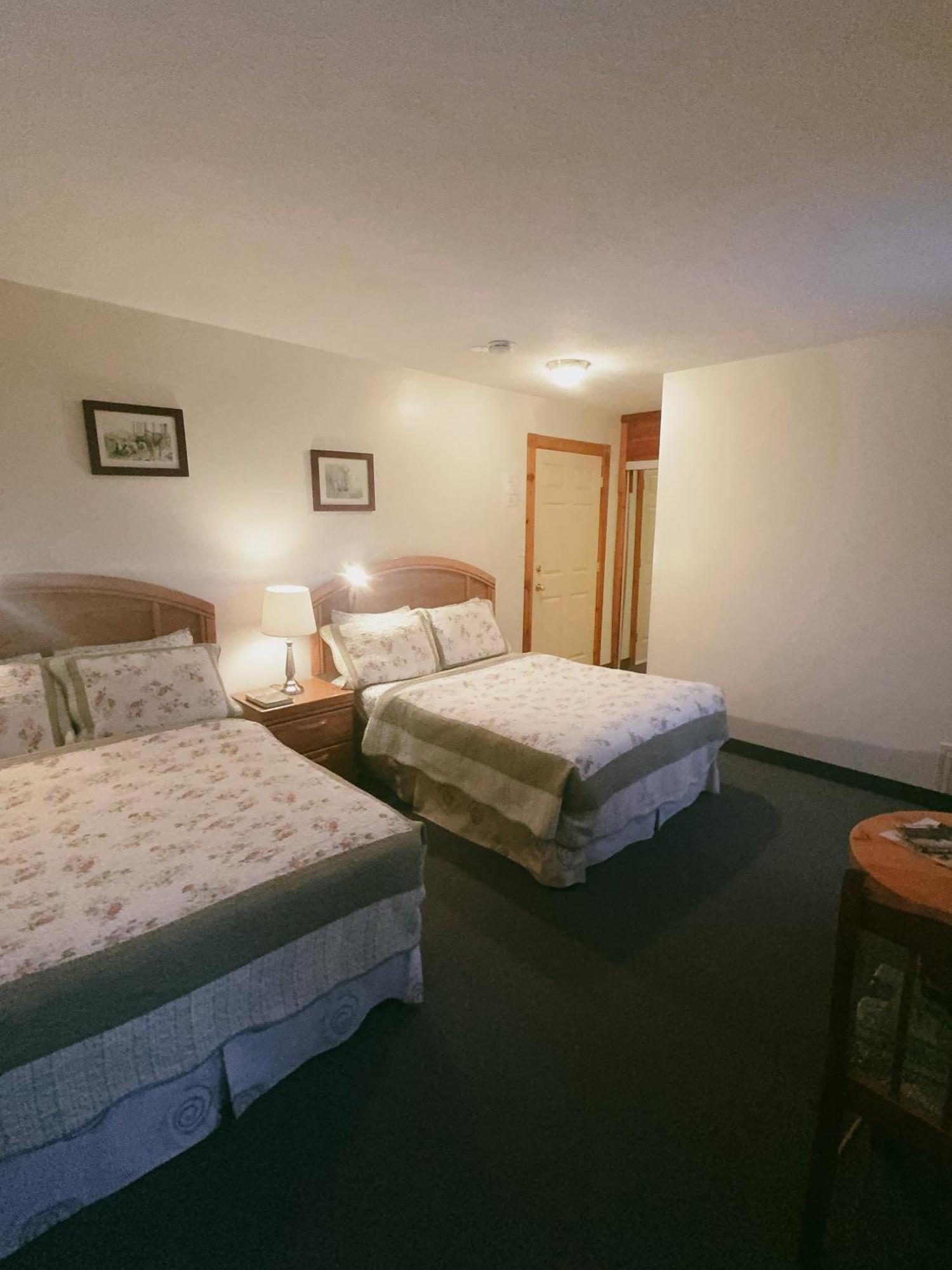 Alpine Meadows Lodge Golden Dış mekan fotoğraf